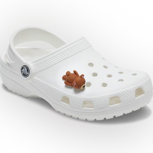 CROCS 3D brown bear on a tummy jibbitz - Picture 8 of 10